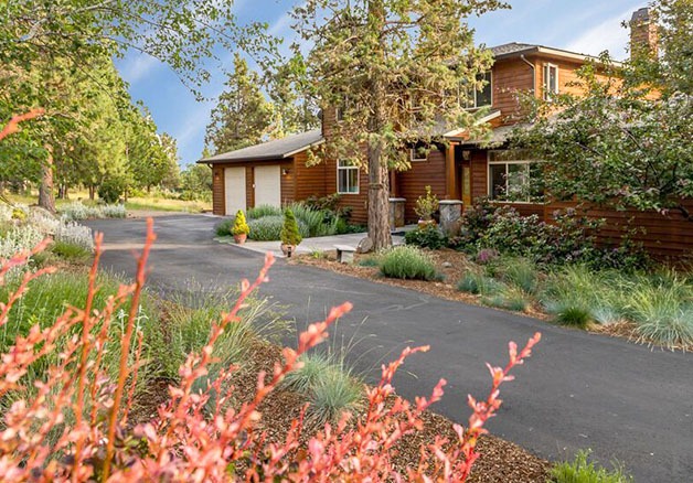 Louise Stone Running Y Specialist Klamath Falls Running Y Ranch Realtor